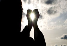 好消息，伤缺近两个月的切尔西前锋雅克松已恢复训练.